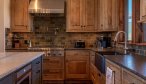 Yellowstone River vacation rental home Emigrant Peak Lodge kitchen