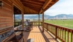 Montana Vacation Rental Home in Paradise Valley Horseshoe Ranch outside