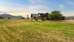Lodge at Elbow Creek Yellowstone River Rental Home outside