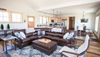 Yellowstone River Valley Vacation Home Sapphire Solace living room
