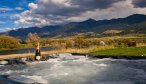 Yellowstone River Vacation Rental hot tub