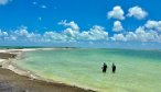 Christmas island fly fishing lodge wading