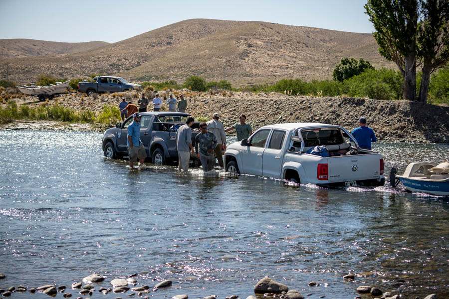 stuck truck in the Caleufu What trip would be complete without truck issues? Andres's 4 wheel drive diesel stalled fording the Caleufu River while entering estancia Quemquemtreu. Luckily we were able to pull the truck out, dry out the air filter to get it up and running again