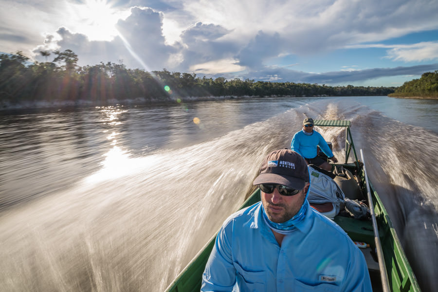 We accessed the various beats of the Agua Boa using customized river skiffs complete with polling platforms each day