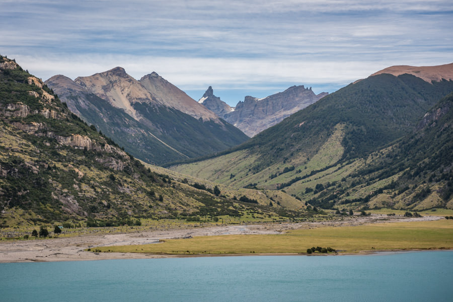 Lago Azul and an upper tributary