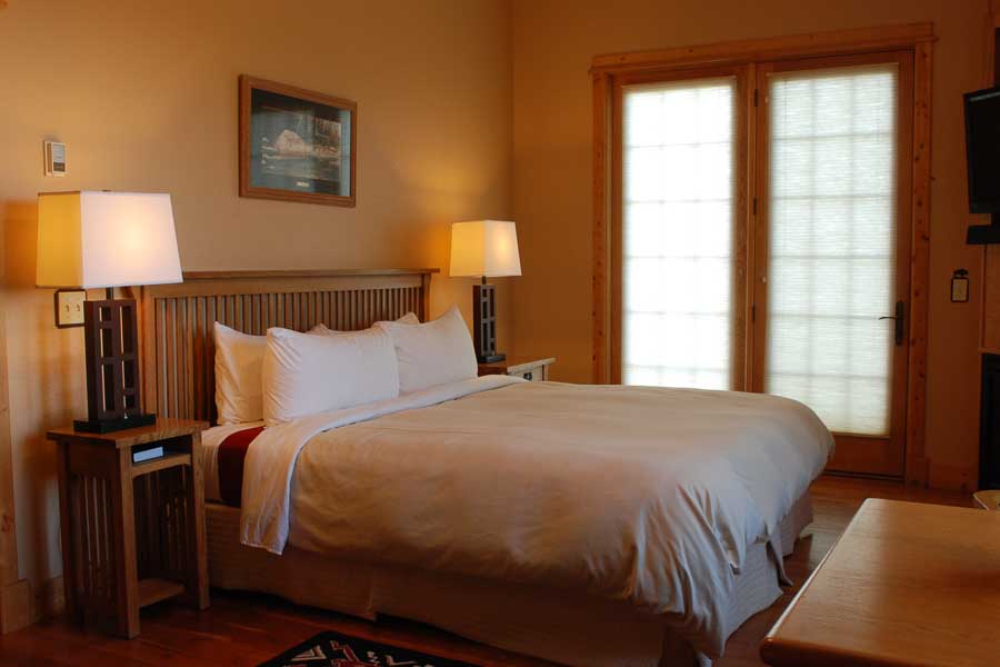 Gallatin River Lodge Bedroom Montana Fishing Lodges, Montana Fishing Guides