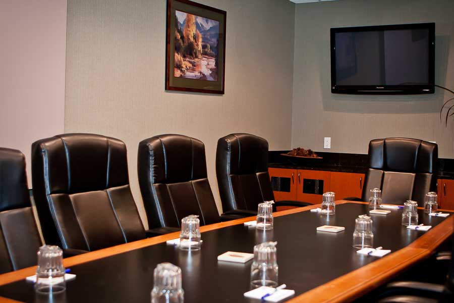 Holiday Inn Conference Room Montana Angler, Montana Hotels