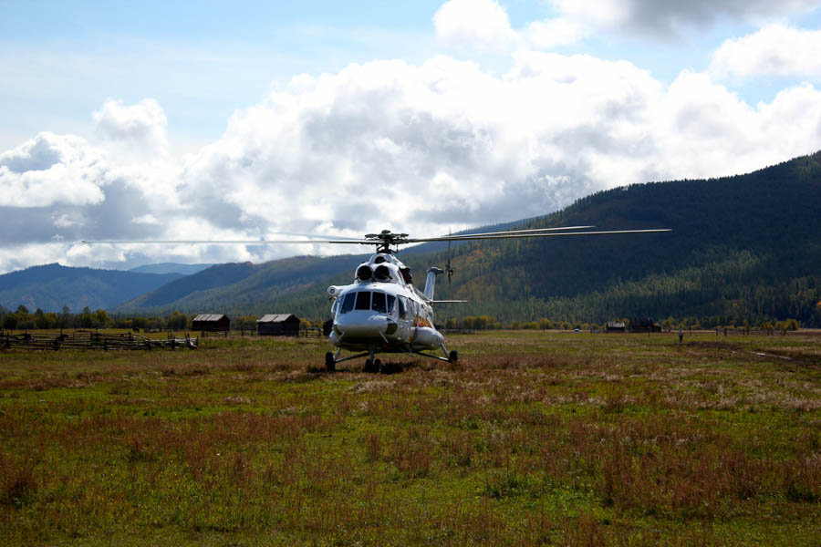 Mongolia helicopter