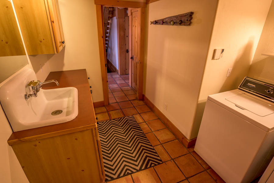 Home on the Yellowstone River