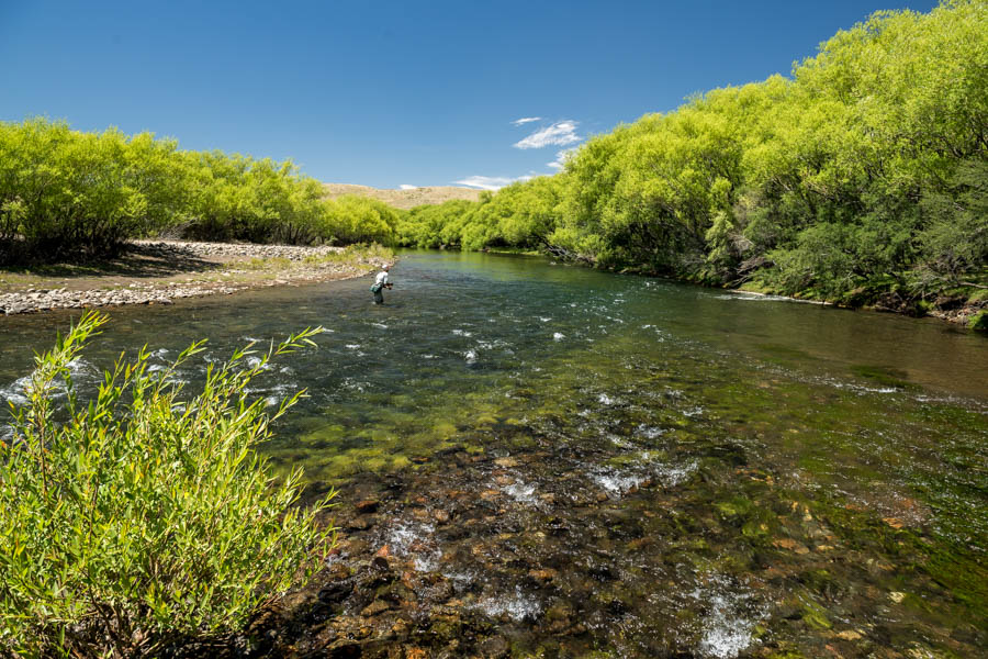 wade fishing the Malleo
