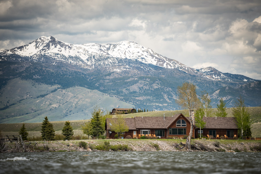 Montana fishing lodge