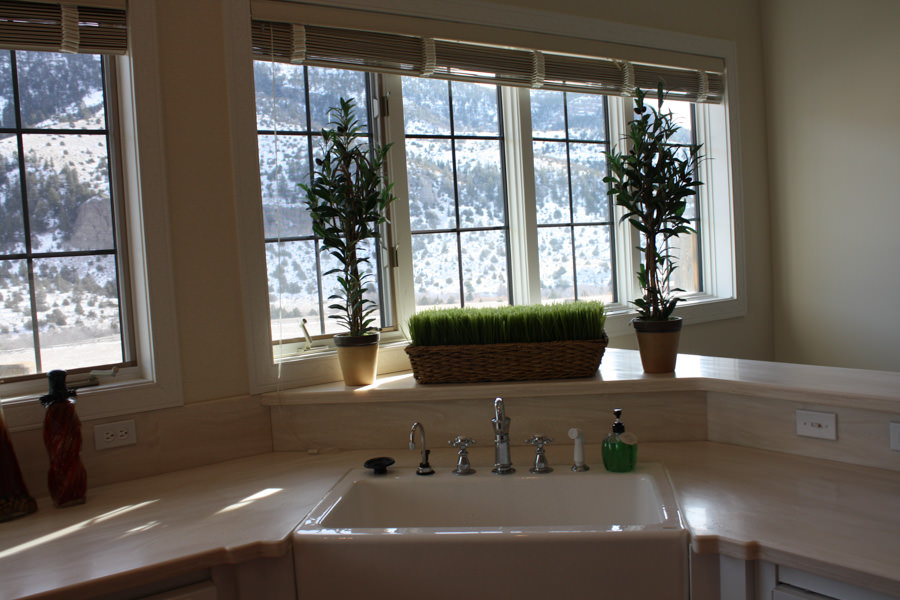 Luxury Montana Cabin Luxury Bathroom