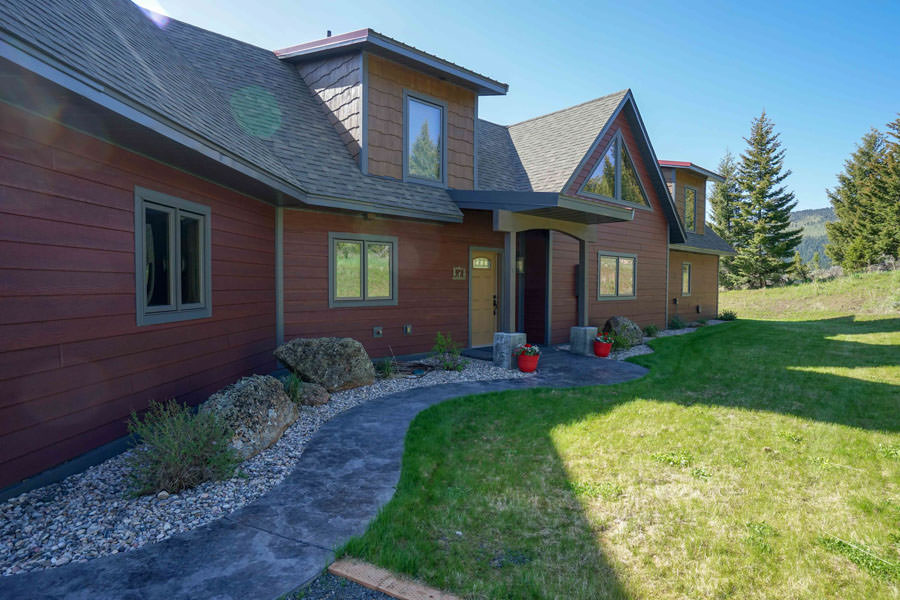 Hollowtop Exterior Montana Fly Fishing, Montana Fly Fishing Guides