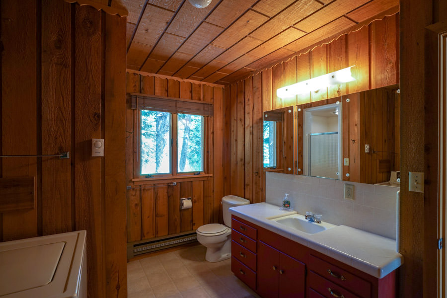 FLy Fishing Cabin, Montana