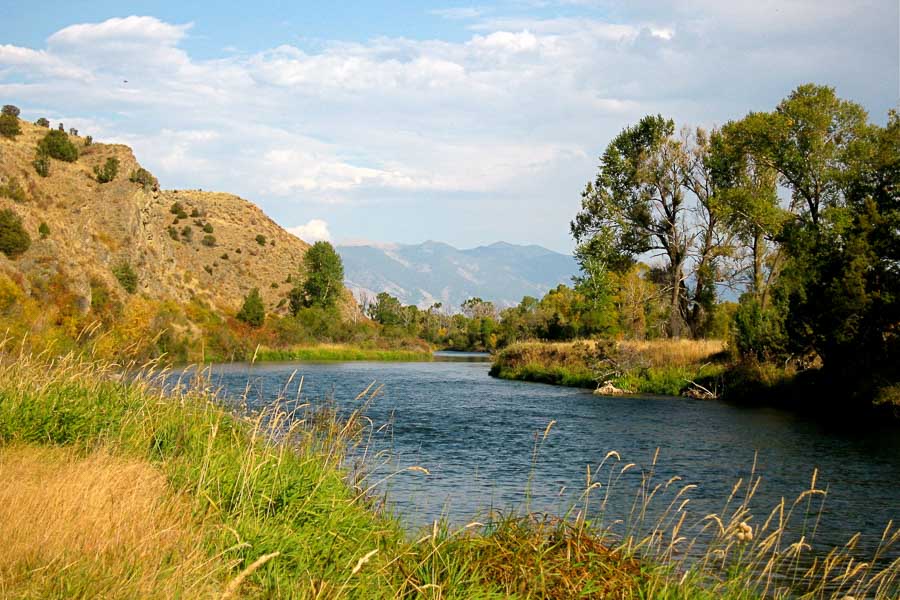 East Gallatin River