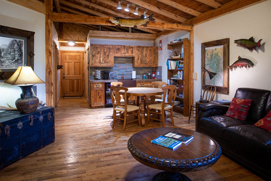 Bunkhouse living room Boulder River Outpost