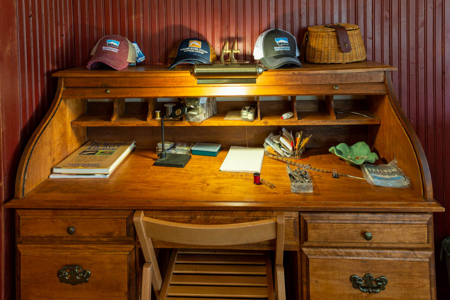 Fly tying desk