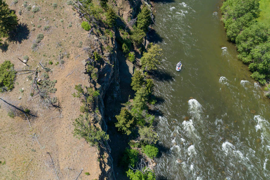 The Boulder is an active river with fast flows and pocket water