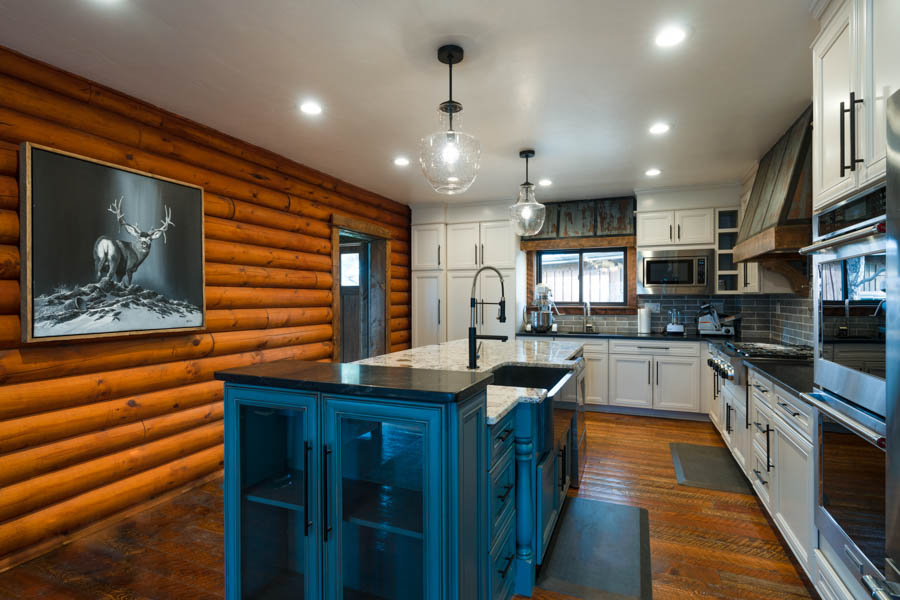 Missouri Cliffs kitchen