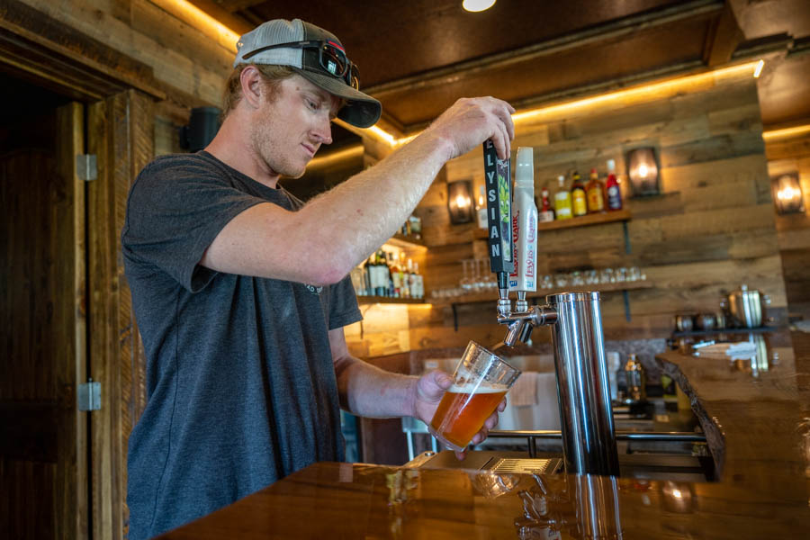 Missouri Cliffs Lodge beer on tap