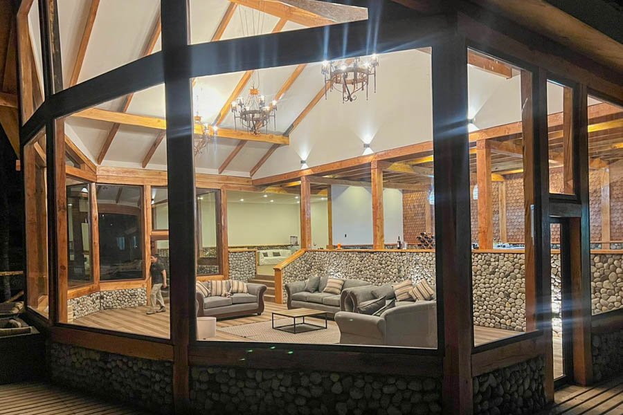 Patagonia Baker Lodge great room 2