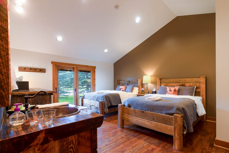 Madison River Lodge rooms