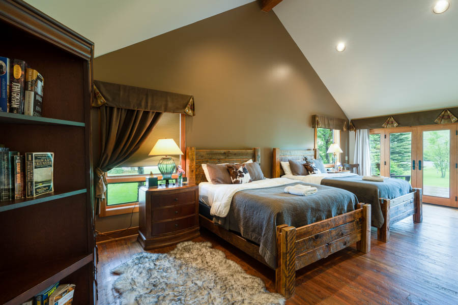 Madison River Lodge rooms