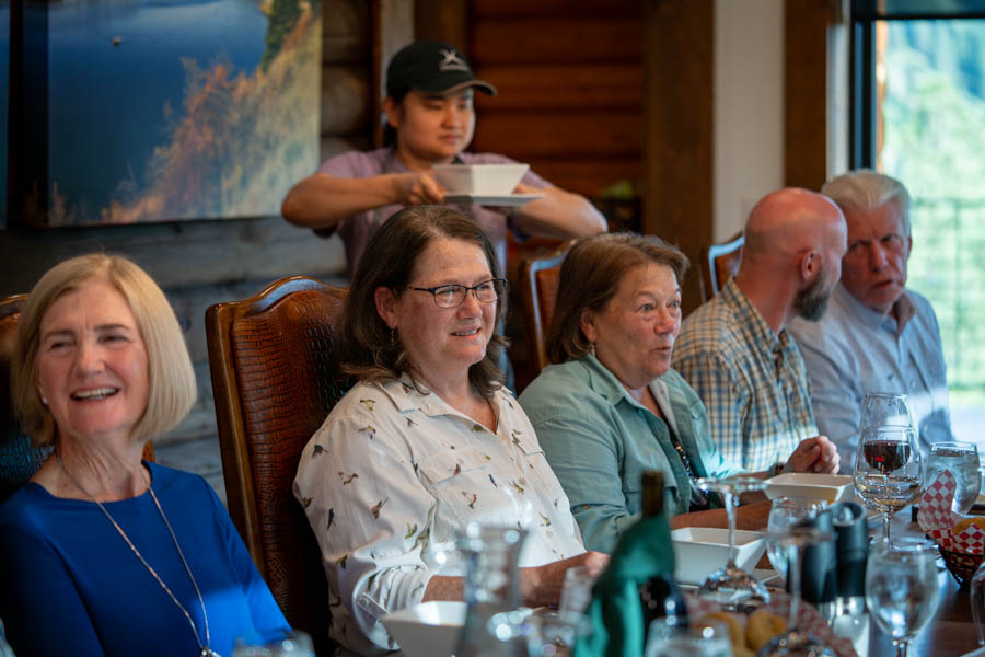 Cliffs Lodge evening meal