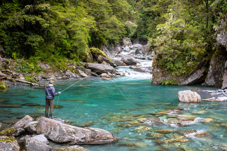 Luxury New Zealand Fly Fishing Lodge Cedar Lodge Best New Zealand Fly Fishing