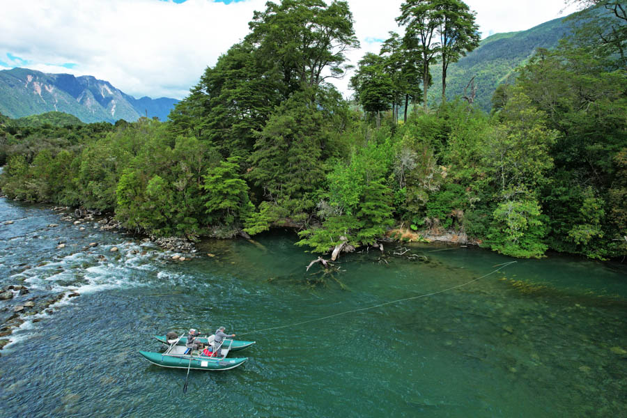 Chile fly fishing rivers and best lodge