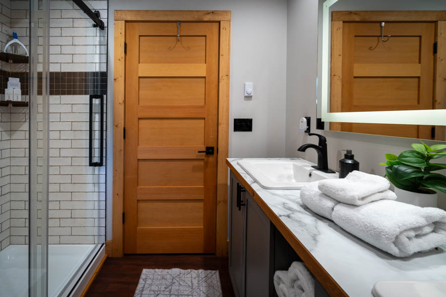 Bigger Bear Cabin Bigger Bear Cabin