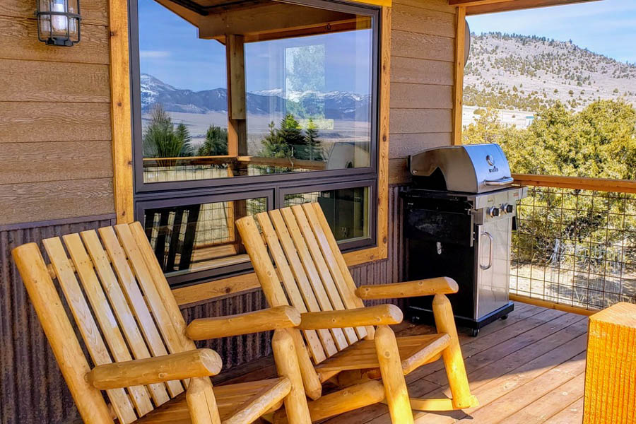 Little Juniper front porch Ennis MT vacation rental
