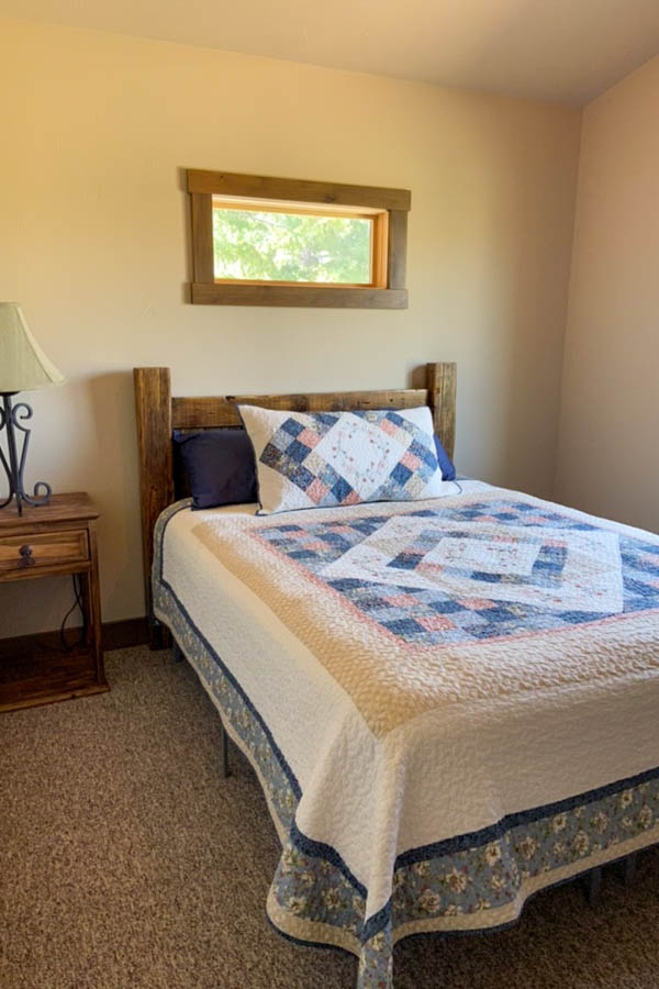 Little Juniper room Gravelly mountain home