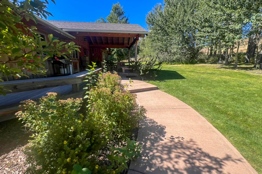 Ennis, MT vacation home bedroom