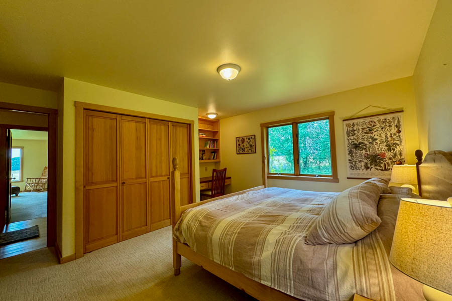 Ennis, MT home for rent