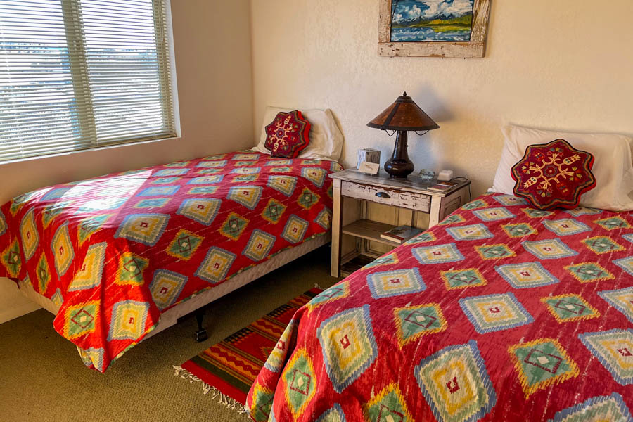 Riverbend House two bed room Waterfront Madison River vacation rental