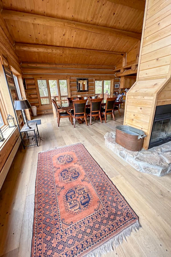 Ennis MT rental cabin