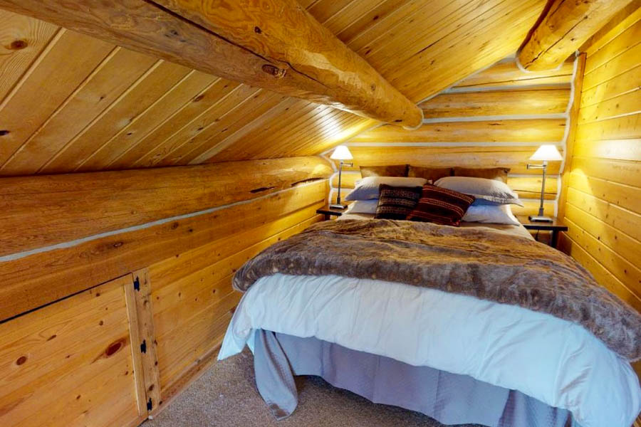 Ennis, MT vacation home