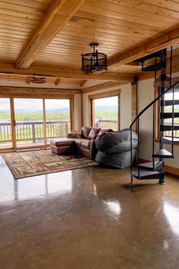 Fox Den living room Madison river vacation rental