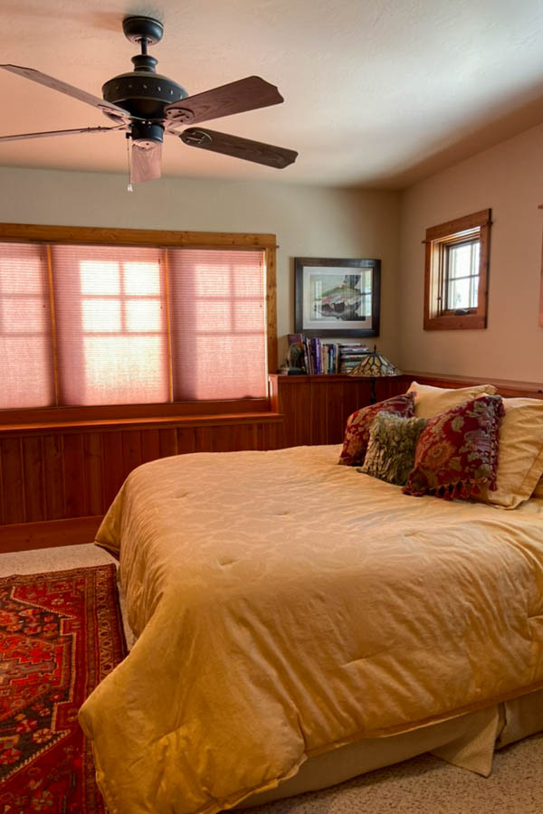 Scenic Ennis, MT home