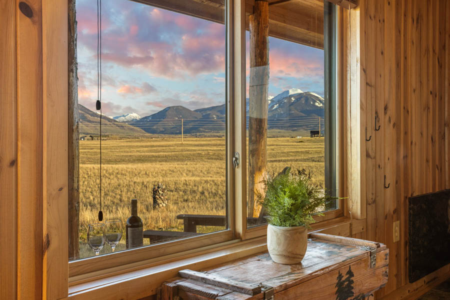 Paradise Valley Vacation Rental Home Blackhawk Cabin view