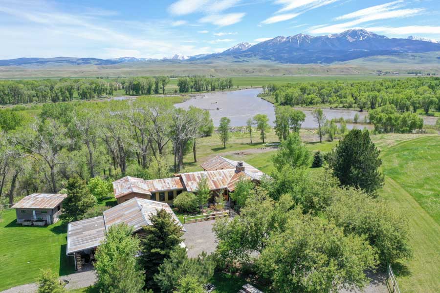 Crane's Bend Paradise Valley Vacation Rental Home drone