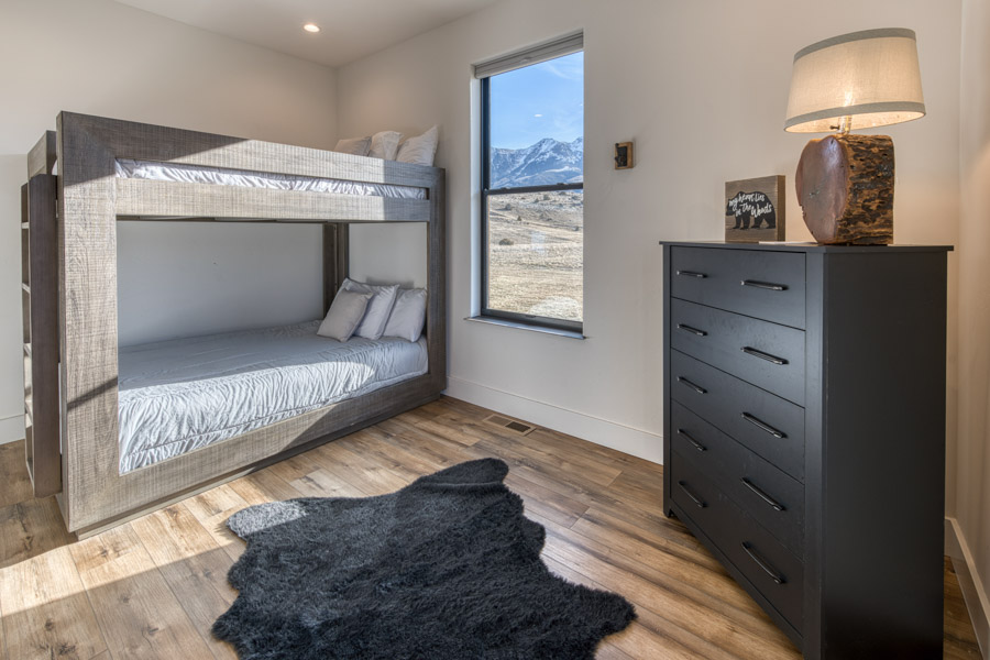 Paradise Valley Rental Home Double MM Ranch beds