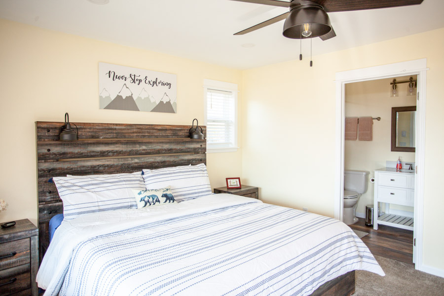 Livingston Montana Rental Home bed