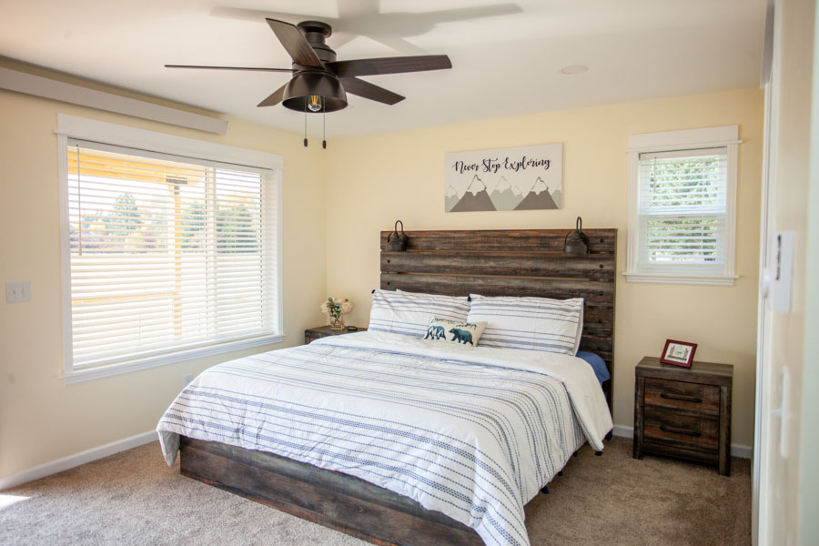 Livingston Montana Rental Home bed