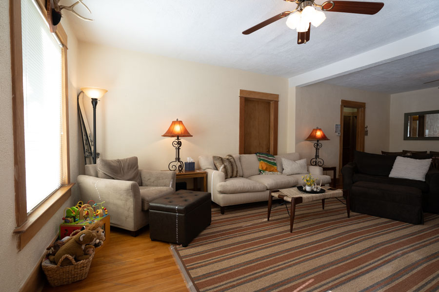 Fisherman's Bungalow Vacation Rental Home interior