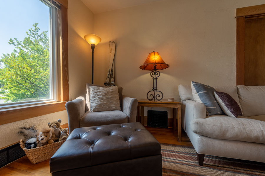 Paradise Valley Vacation Rental Home Fisherman's Bungalow interior