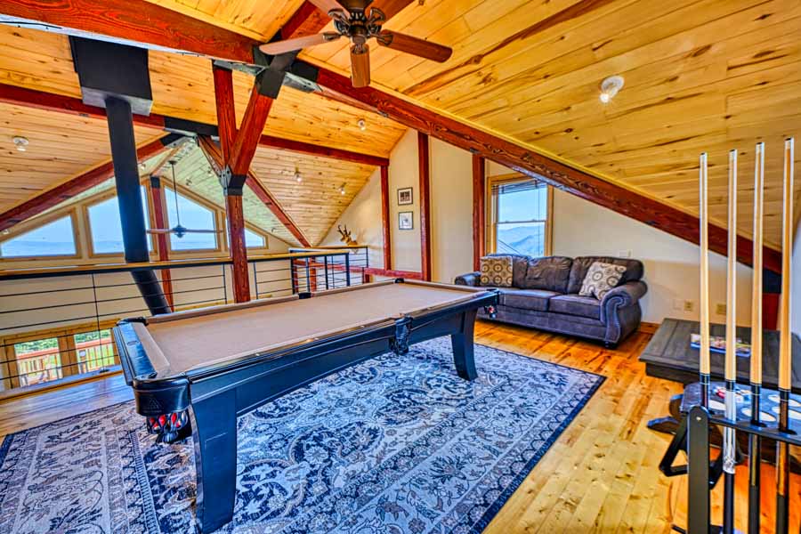 Paradise Valley rental home pool table