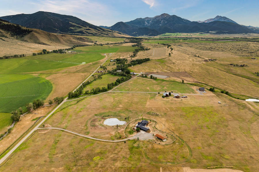 Paradise Valley Vacation Rental Home Lodge at Elbow Creek drone