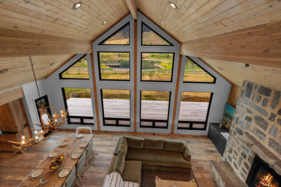 Livingston Vacation Home Lodge at Elbow Creek living room